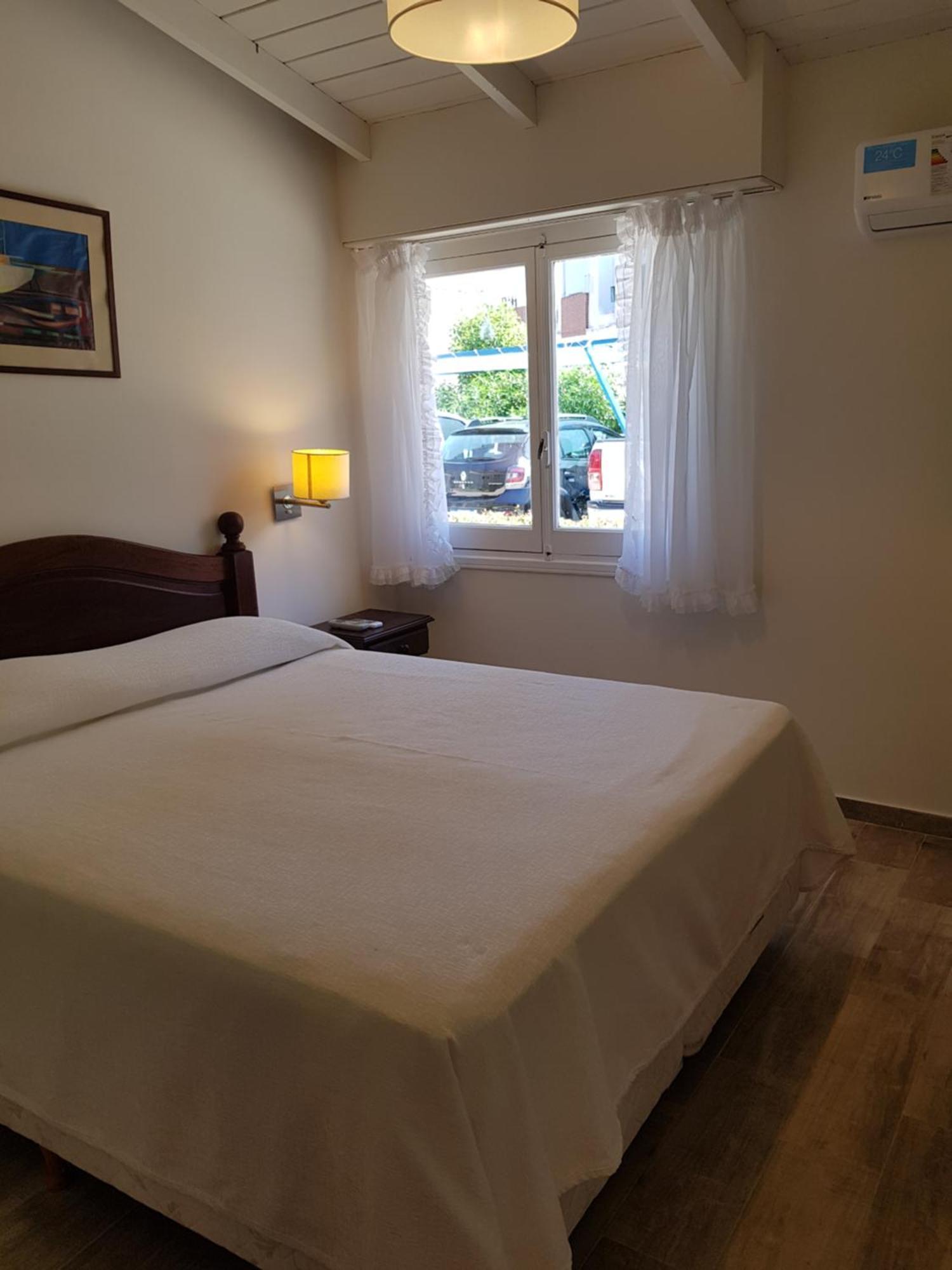 108 Y El Mar - Hotel Tejas Rojas Villa Gesell Zimmer foto